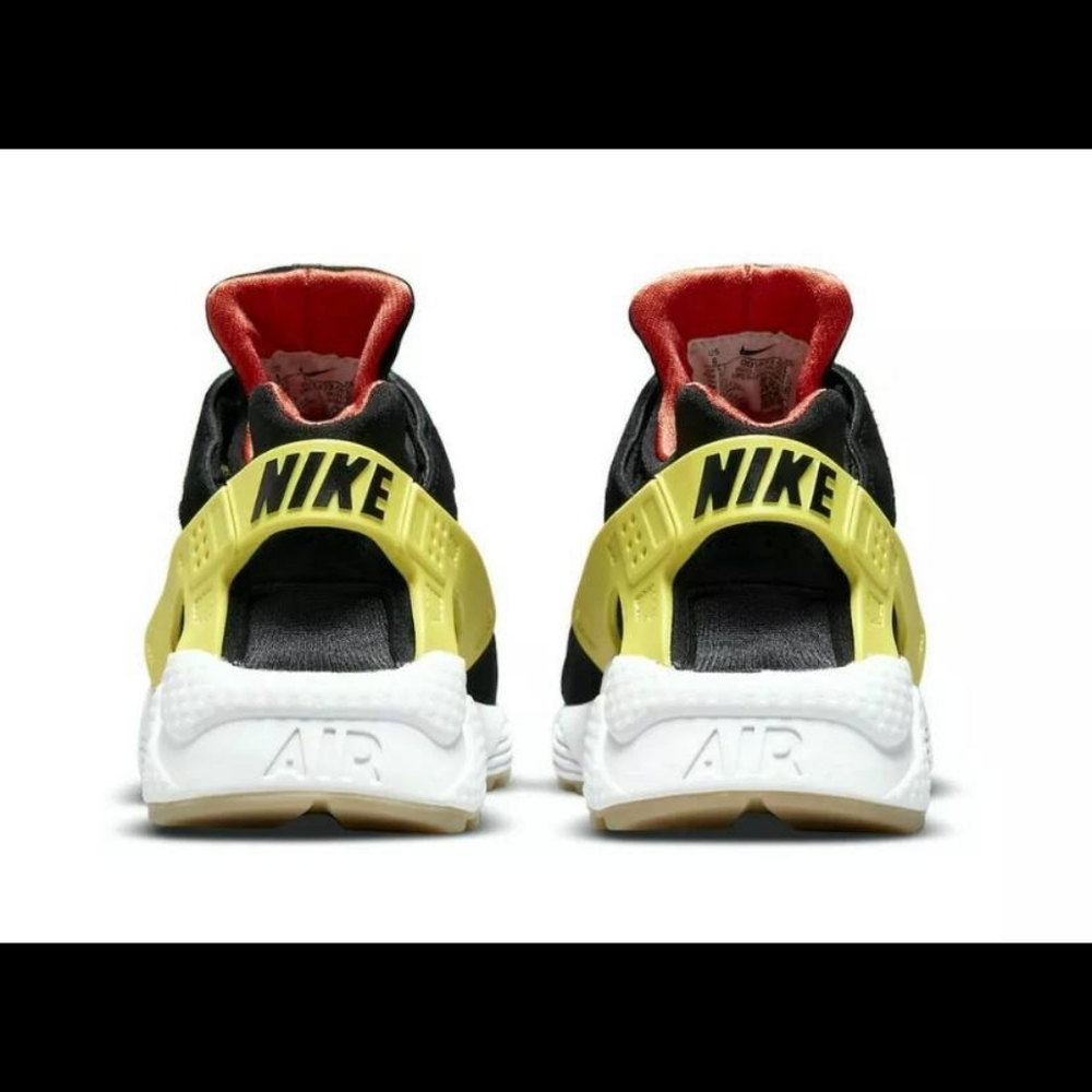 NEW Nike Air Huarache Women's Shoes Size 6 Black Yellow Sneakers DO5873-001 - Picture 5 of 6